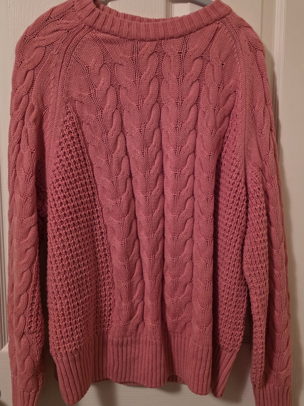 Textured Cable Knit Scoop Neck Sweater - Pink